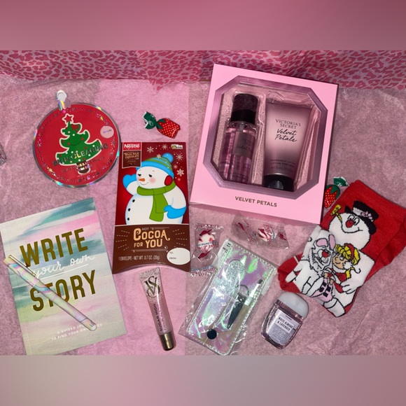 Victoria’s Secret gift basket - Picture 4 of 4